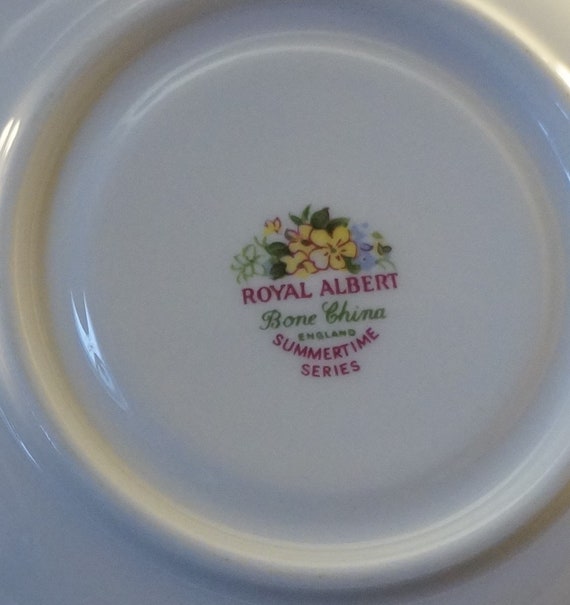 Royal Albert Cup and Saucer Summertime series (DEB) Royal Albert Cup and Saucer Summertime series (DEB)