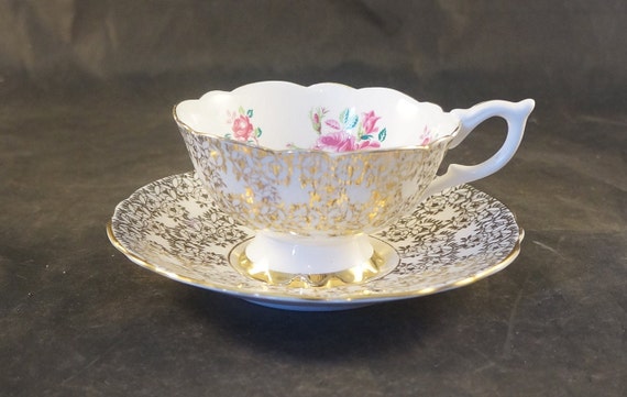 ENGLISH FINE BONE CHINA