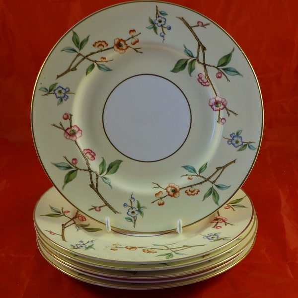 Lot of 6 Fine Bone China Dessert Plates from Royal Worcester in CHEVY CHASE Pattern