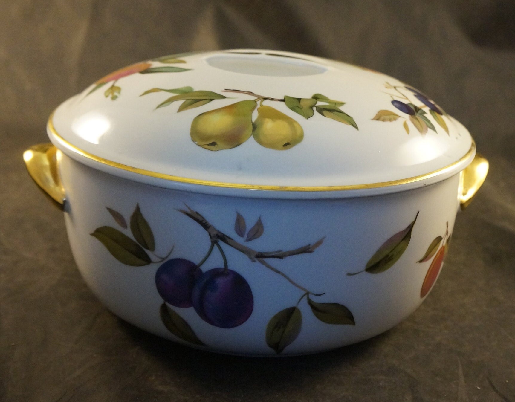 Vintage Evesham Royal Worcester Porcelain Casserole Serving