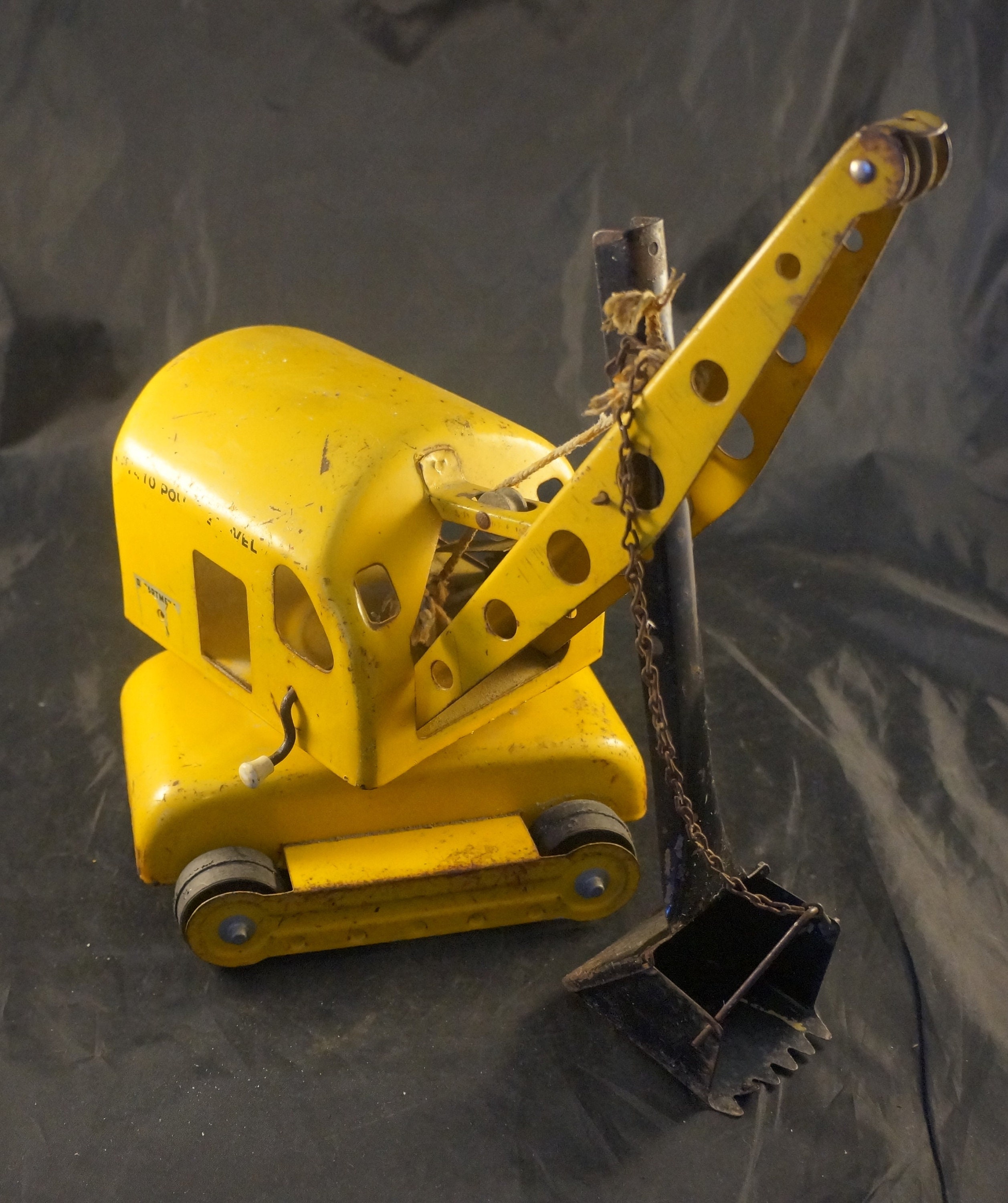 Toy Steam Shovel for sale Only 3 left at 70