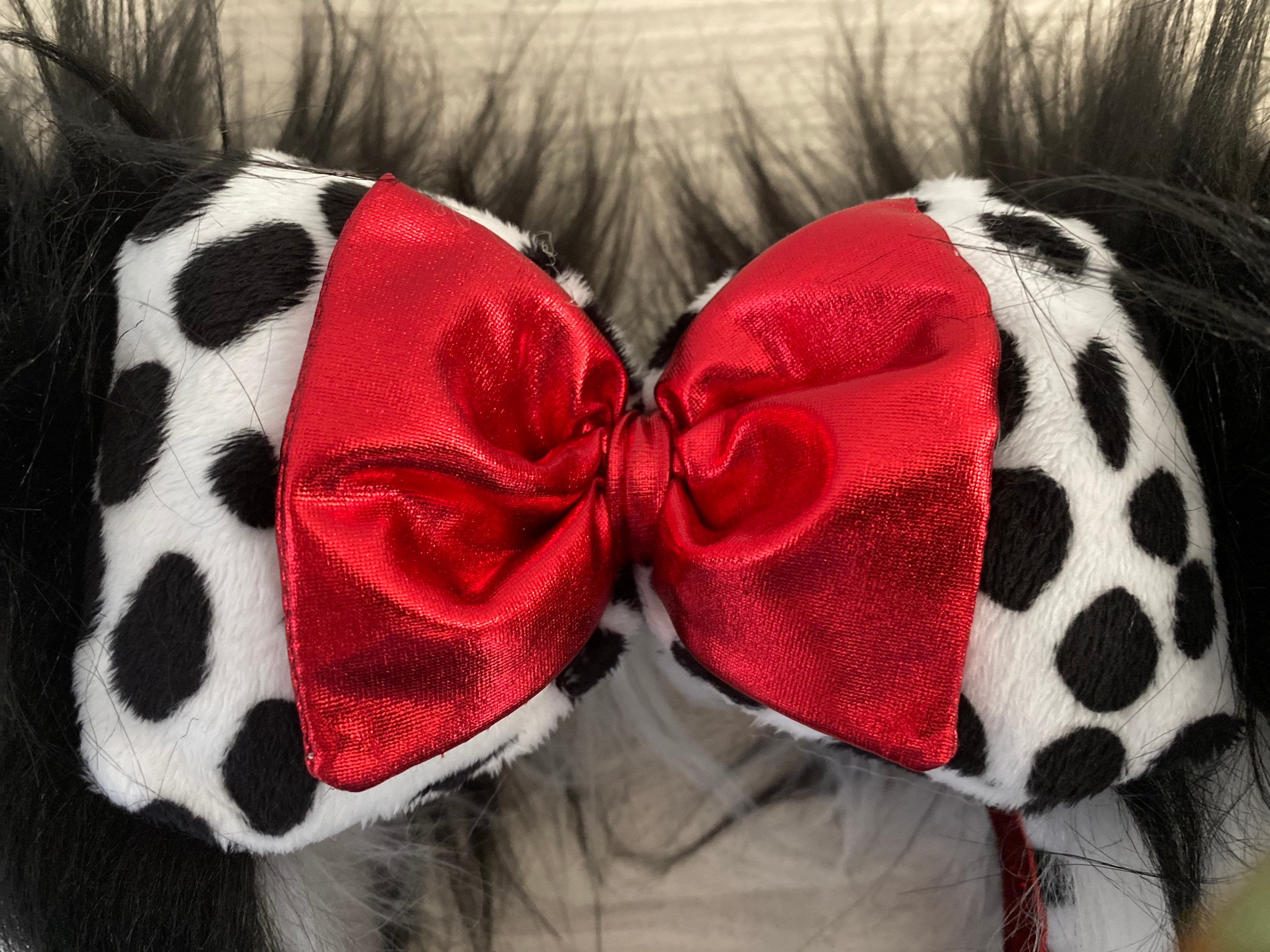 Cruella Deville Inspired Mickey Ears Princess Theme Park  display picture 1
