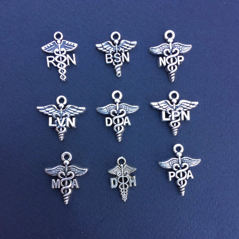 Personalized Nursing pin / LPN BSN RN / Nurse pin / Nursing Student / Nursing Pinning Ceremony / Nurse Angel Gift/ Graduation gift Bild 7