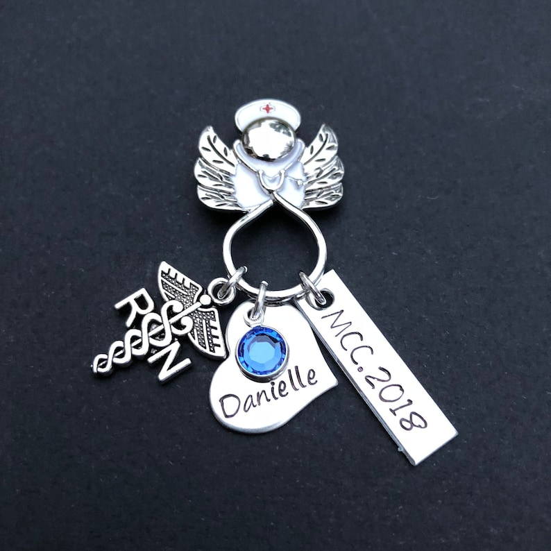 Personalized Nursing pin / LPN BSN RN / Nurse pin / Nursing Student / Nursing Pinning Ceremony / Nurse Angel Gift/ Graduation gift Bild 6