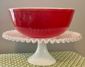 Vintage Pyrex Red 404 Mixing Bowl - 4 Quart