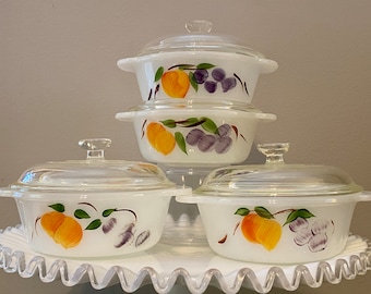 Fire King Anchor Hocking Gay Fad Fruits 5" / 1 Pint Casserole with Lid  Hand Painted Peaches Grapes