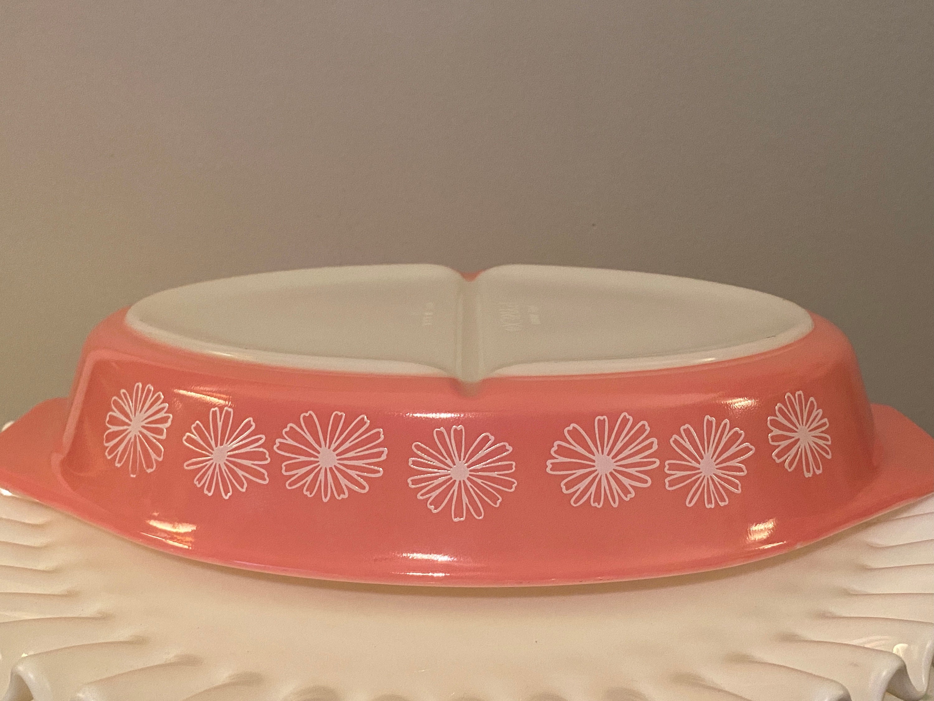 Vintage Pyrex Pink Daisy Divided Dish with Lid 1 1/2 Quart Etsy