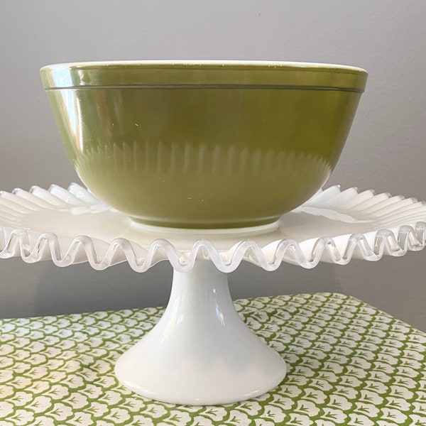 Vintage Pyrex Verde Avocado Green 2 1/2 Quart Mixing Bowl #403