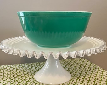 Vintage Pyrex Green Primary Bowl - 403