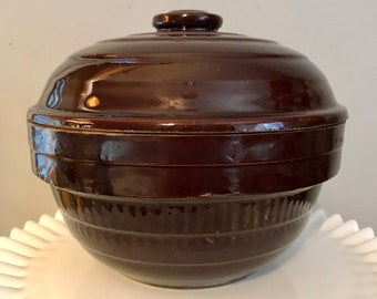 Large "Beehive-Style" Banded Brown Stoneware Crock with Lid - 9" - Made in USA