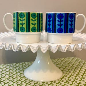 2 Vintage Stackable Flower Power Coffee Mugs Groovy Floral Mugs 1960s 1970s Coffee Mugs
