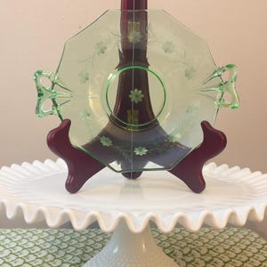 Vintage Green Depression Glass Etched Bowl with Handles - Vaseline Uranium Glass