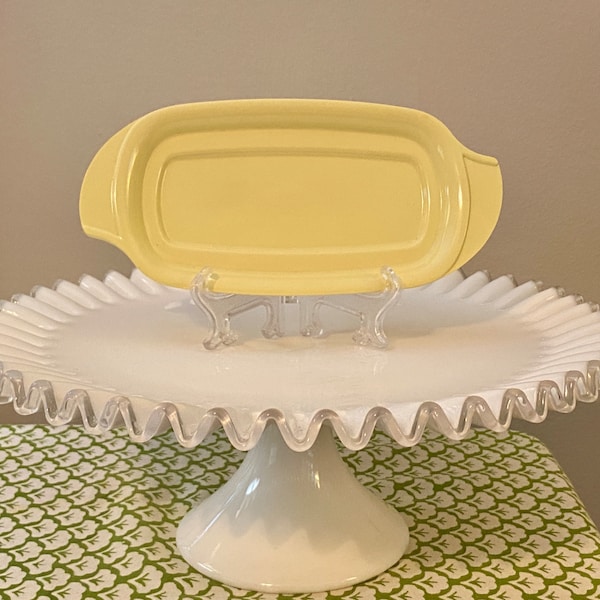 Vintage Boonton Yellow Melamine Butter Dish with Fin Handles #520