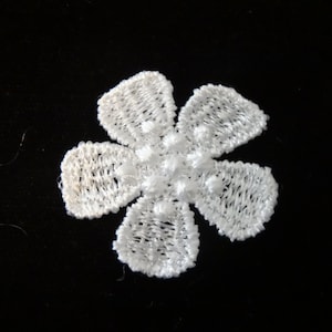 Small Flower Venise Lace - Lot of 12