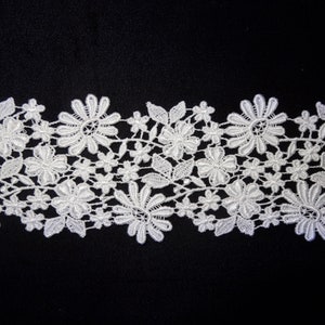Floral Venise Lace Trim