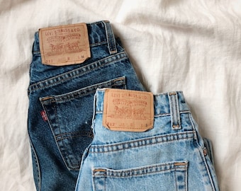 Vintage Levis Jeans//Levis High Rise//Vintage High Waist Jeans//80s 90s jeans