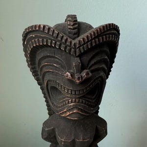 Hawaiian Vintage Tiki Figurine - 7&quot; Tall, Hawaii Souvenir, Polynesian God, Lucky Tiki Man-cave Kick-Knack Holder, Collectible