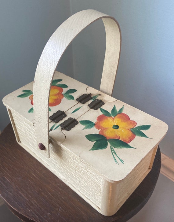 Collectible Sewing Baskets & Boxes for sale