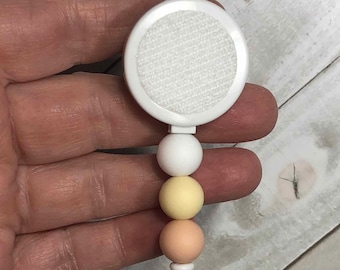 Interchangeable Beaded Badge Reel: White, Vanilla, and Peach Silicone Beads