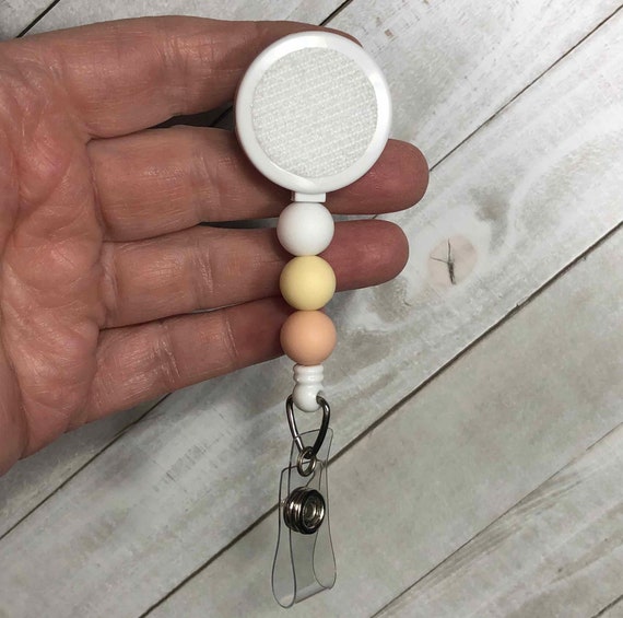 Interchangeable Beaded Badge Reel: White, Vanilla, and Peach Silicone Beads