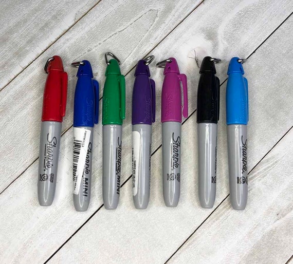 Sharpie Badge Reel for Nurses and Professionals. Mini Sharpie, Pen, Dry  Erase Marker, Highlighter W/ Optional LED Light & Stethoscope Charm 