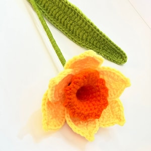 Crochet DAFFODIL Pattern PDF. Easy DIY floral craft instructions and tutorial