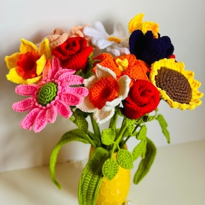 Padrão de buquê de flores de crochê em PDF. Rosa, narciso, girassol, lírio, margarida, açafrão, gérbera.