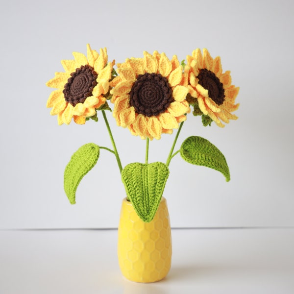 Häkelmuster SONNENBLUME PDF. Blumen häkeln. Einfache DIY-Bastelanleitungen. Sonnenblume mit Blättern. Amigurumi-Muster.