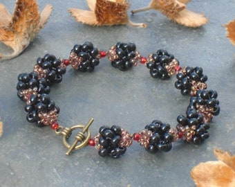 Pulseira Blackberries, Pulseira de Contas Pretas e Vermelhas, em miçangas tchecas pretas, vermelho rubi e bronze, vendedor do Reino Unido