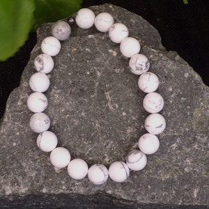 Handmade Howlite bracelet