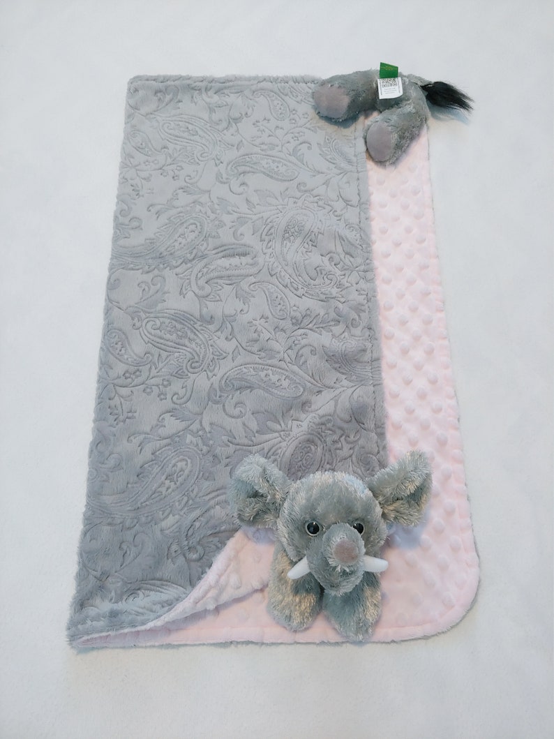 Elephant minky baby blanket animal blanket snuggle blanket Etsy.de