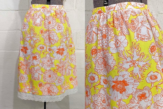 Vintage The Lilly Floral Skirt Yellow Orange White Suzie Zuzek Flowers Lilly Pulitzer Lace Trim 1970s 1960s Large Medium