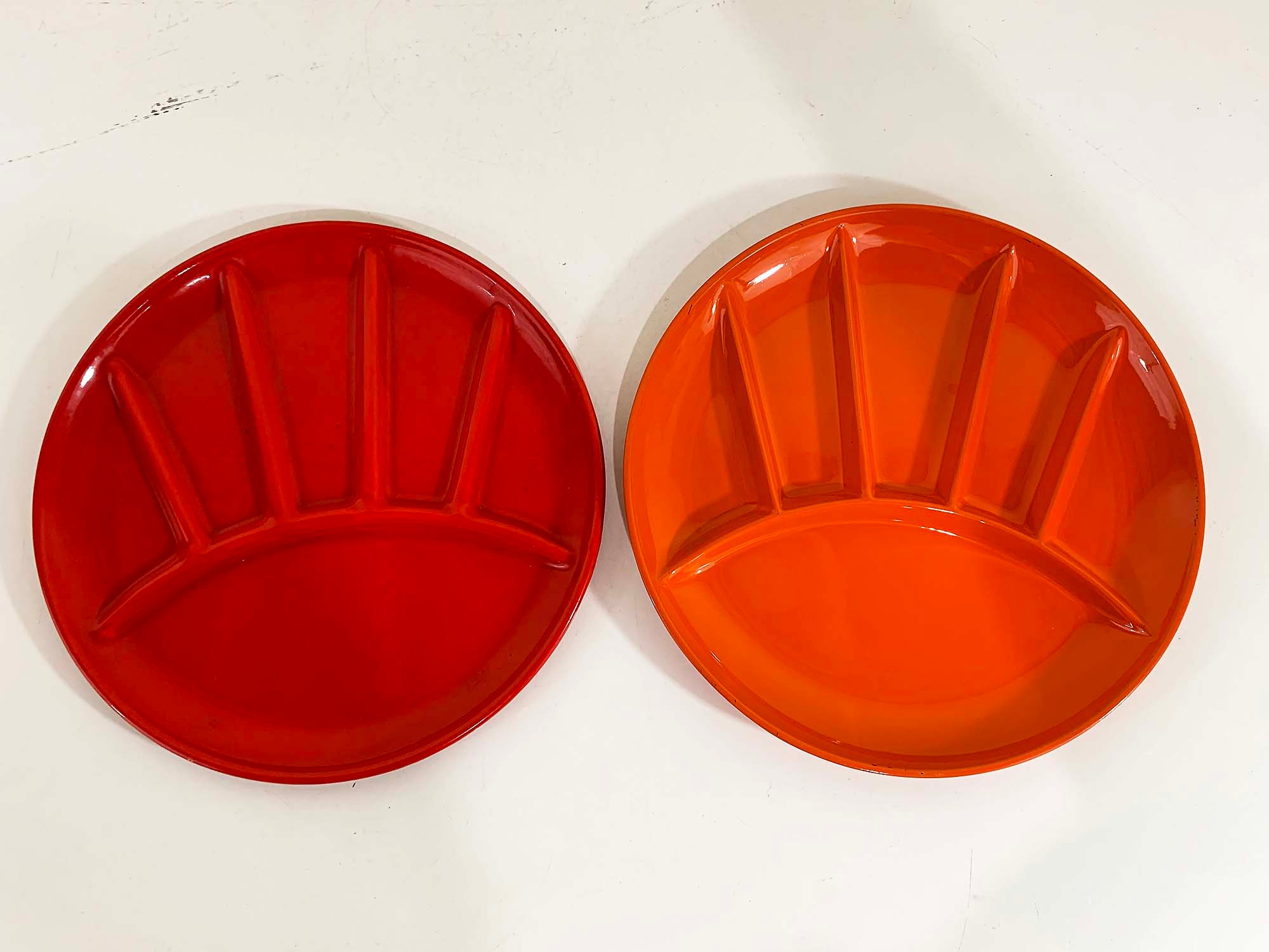Vintage Fondue Plates Lacquerware Divided Plate Set of 2 Pair Plastic
