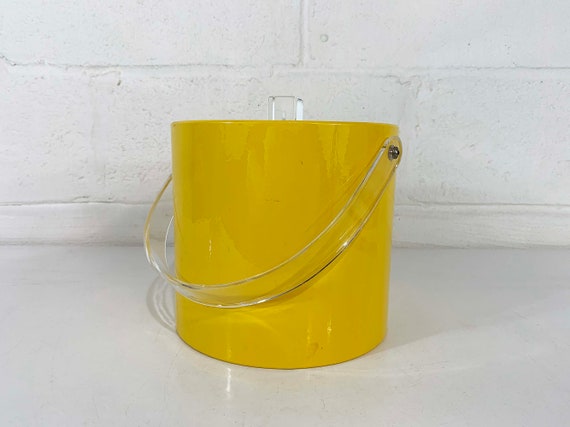 Vintage Ice Bucket Plastic Lucite Georges Briard Bright Yellow Lid Clear Lucite Handle Champagne Barware Cocktail Mid-Century Bar Mod 1960s