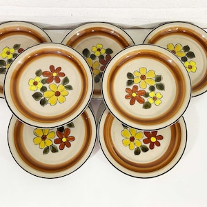 Vintage Plates Side Dessert Salad Plate Set of 7 Yellow Floral Mid Century Stoneware Daisy Vale JCPenney Dishwasher Safe Side Aesthetic 70s