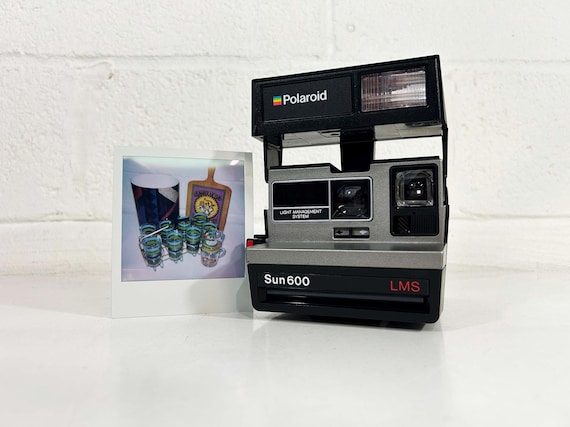 Vintage Polaroid Sun Camera 600 Flash LMS Instant Film Photography Tested & Working Black Gray 1980s
