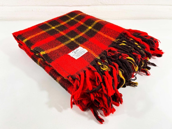 Vintage Red Plaid Blanket Throw Twin Peaks Kitschy Cabin Rustic Lodge Christmas Fringe 1950s 50s Farbio Faribault Woolen Mill Minnesota