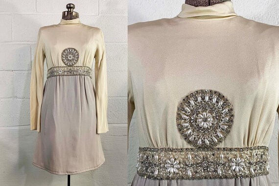 Vintage Mock Neck Cream Dress Long Sleeve Mini Silver Beaded Party Cocktail Pockets Ivory Gray Makoff Salt Lake City Seaton 1960s 60s Small