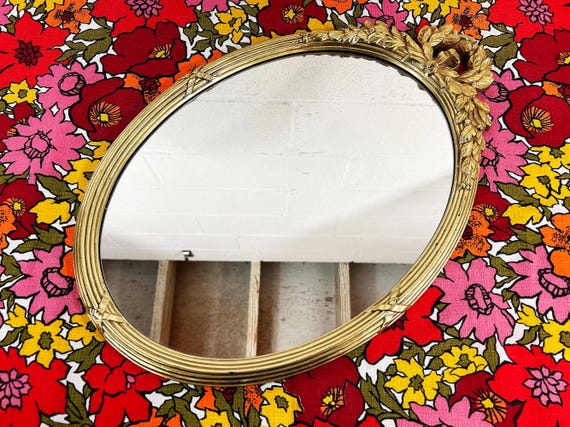 Vintage Syroco Oval Mirror Hollywood Regency Gold Plastic Frame  Neoclassical Flowers Framed Wall Hanging 1980s