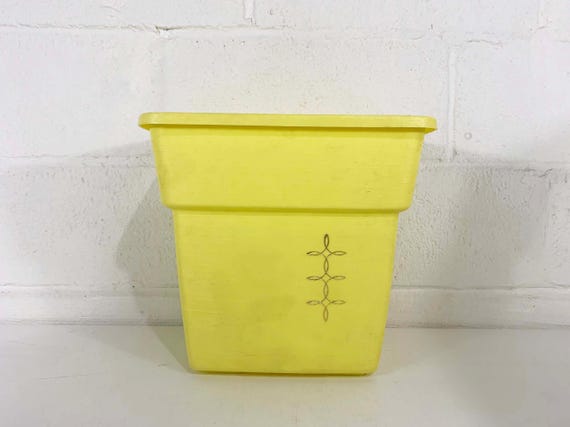 Vintage Plastic Waste Basket Sunshine Yellow Gold Trash Can Retro Storage Office Crafts Bathroom 1970s 70s