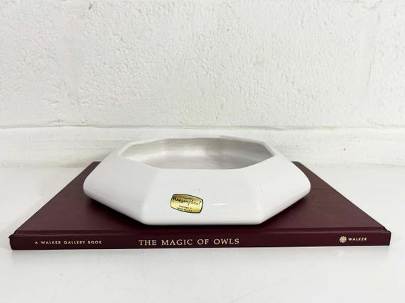 Vintage Haeger Pottery White Shallow Bowl Vase Ceramic Art Deco #8851 Floral Octagon 80s 1980s Revival