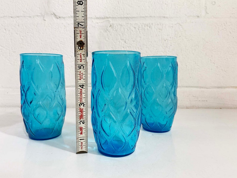 Vintage Aqua Blue Glasses Teal Water Glass Mid-Century Glassware Set of 3 Dopamine Anchor Hocking Diamond Madrid Pattern 1970s 70s image 8