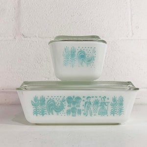 Vintage Pyrex Butterprint Refrigerator Dishes with Lids Amish Print Turquoise Blue Glass Dish Mid-Century 0503 0502 Ovenware Dopamine 1950s image 2