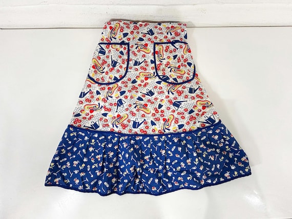 Vintage Cotton Apron Country Farmhouse Full Length 1980s Kitchen Decor Blue Gardening Garden