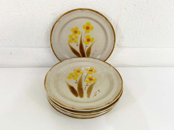 Vintage Side Plate Dessert Salad Bread Set of 6 Classics Dinner Plates 1970s Hearthside Wellington 70s Stoneware Floral Flower Power Daisy