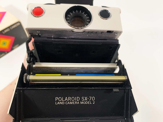フィルムカメラ POLAROID SX-70 LAND CAMERA MODEL2 Polaroid SX-70 Model 2 Black Folding Instant Film Camera
