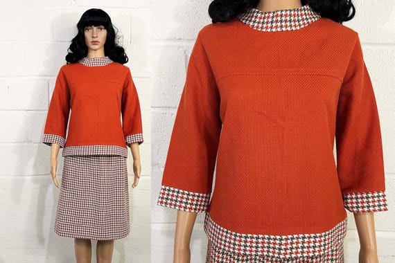 Vintage Mod Outfit 3/4 Sleeve Top Shirt Skirt Set Orange Gray Separates Mock Neck Houndstooth 1970s Beeline Fashions 70s Medium
