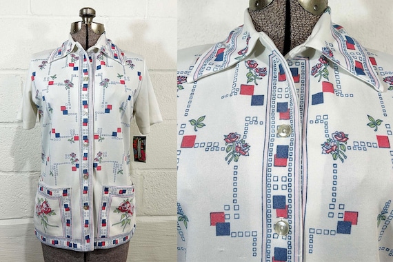 Vintage Smartique Blue Floral Shirt Roses Top White 1970s Short Sleeve Button Front Mod Gogo 1960s Medium
