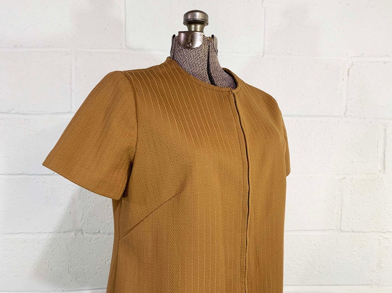 Vintage Brown Shift Dress 60s Mod Tan Coffee Teak 1960s Mini Mod Twiggy Short Sleeve Large XL image 6