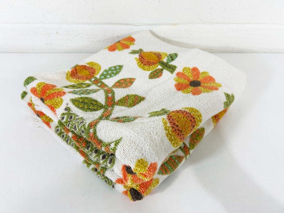 Vintage Smithsonian Institution Fieldcrest Bath Towel Set of 2 Pair Bathroom Pair Mid-Century Floral MCM Orange Green 1970s